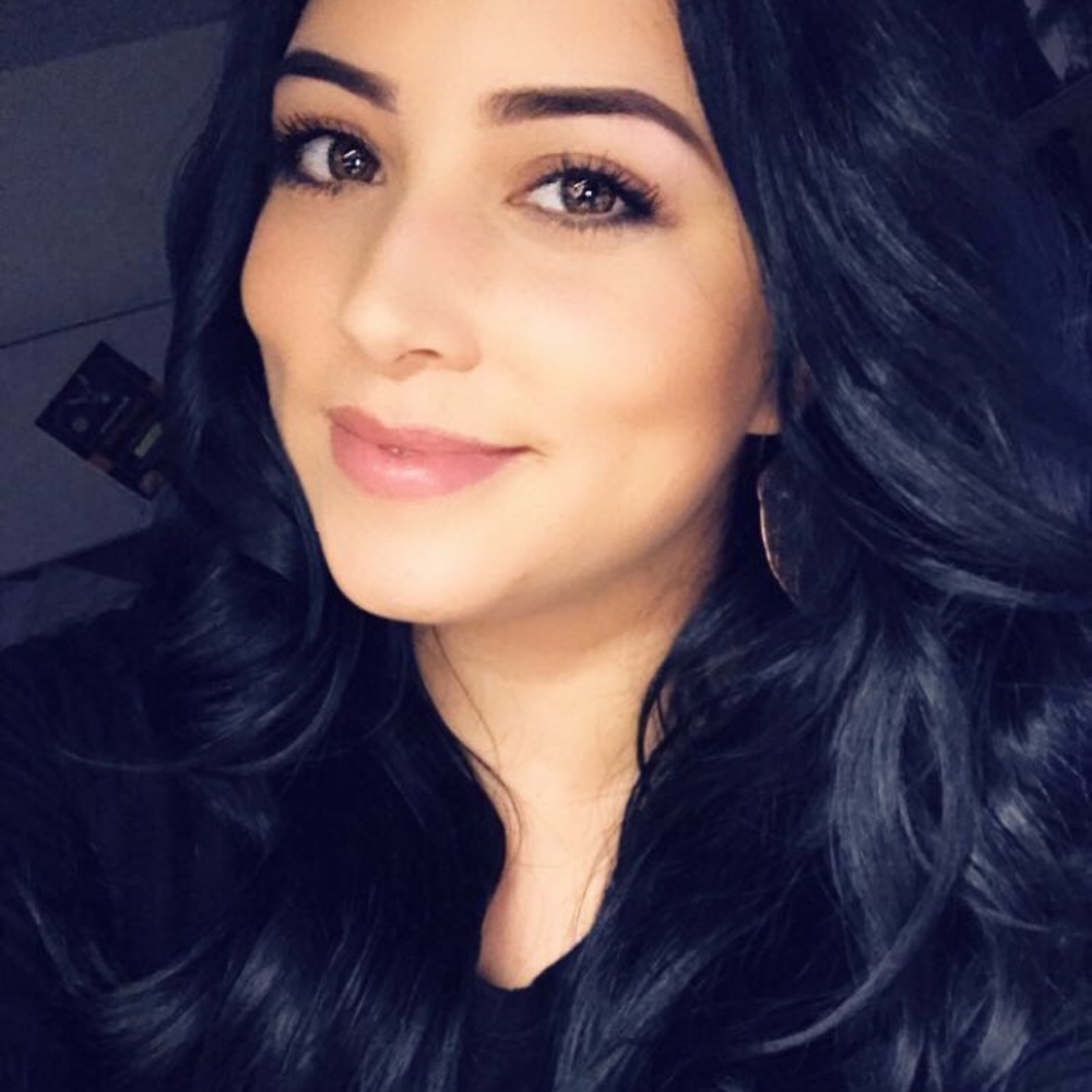 Meet your Posher, Anysa